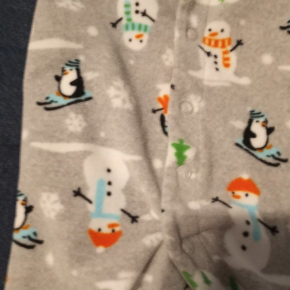 Carter's 3 month baby button up Snowman penguin - Picture 3 of 7